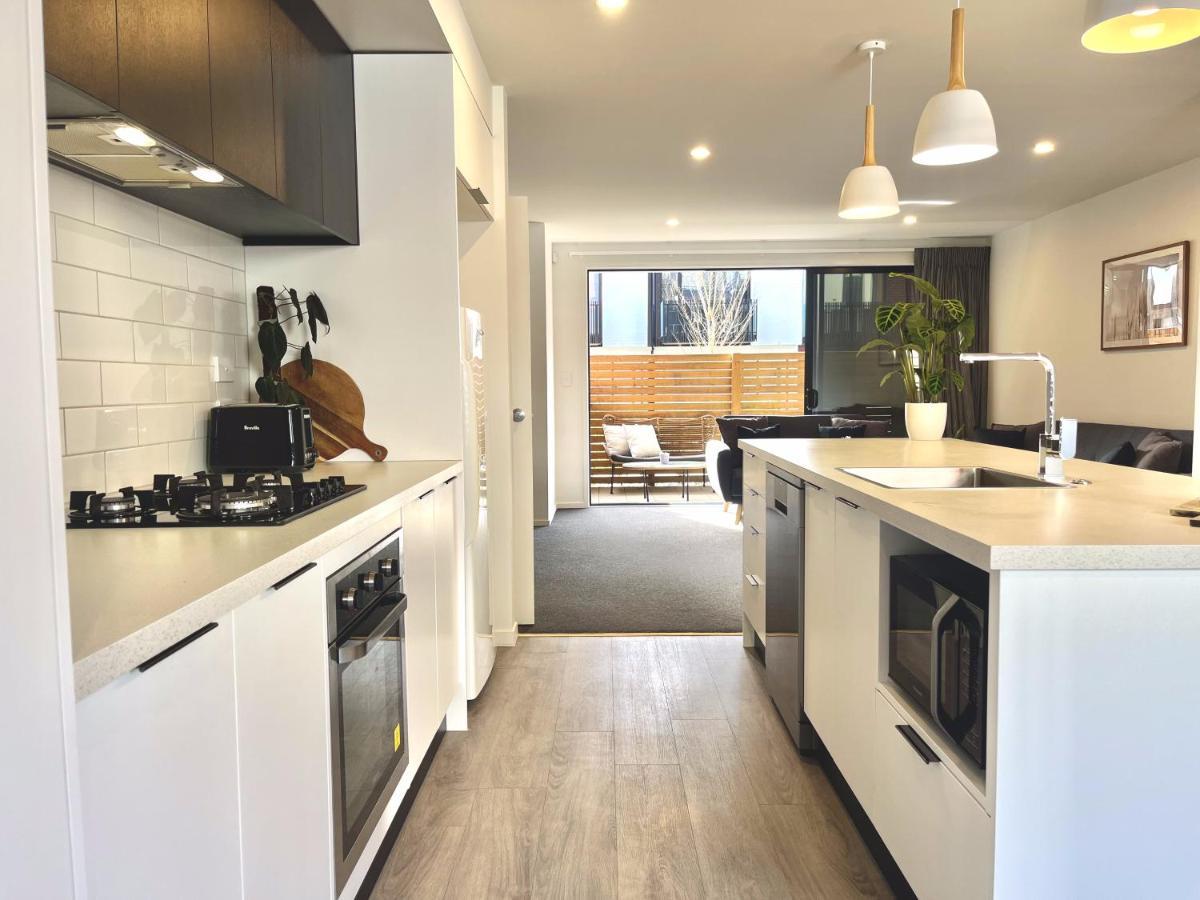 Modern & Central City - By Kosh Bnb Hamilton Extérieur photo