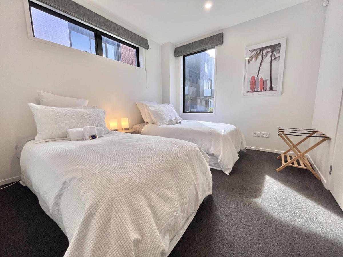 Modern & Central City - By Kosh Bnb Hamilton Extérieur photo